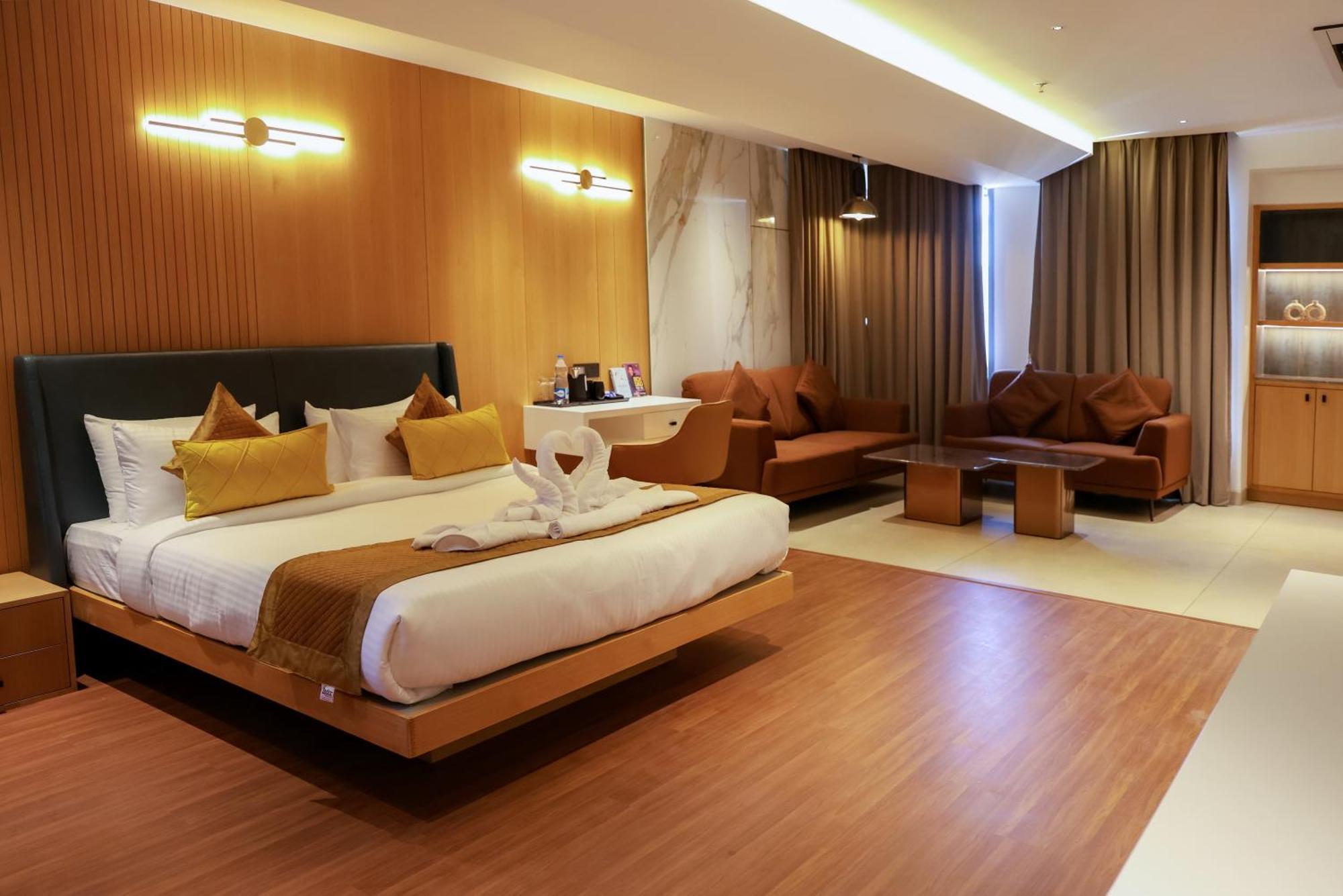 Raga - A Boutique Hotel Belgaum Exterior photo